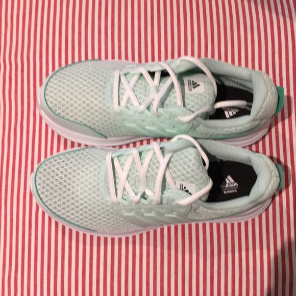 Adidas Women's Galaxy 3 Sneaker. - Picture 2 of 4